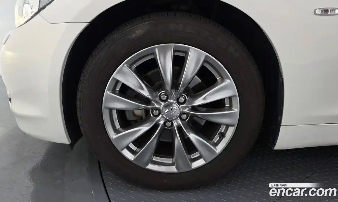 Infiniti M 2010 3.7 гидро, фото 5