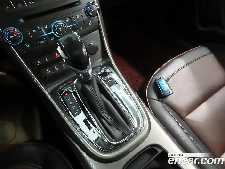 Chevrolet Malibu 2012 2.4 автомат (гидро), фото 13