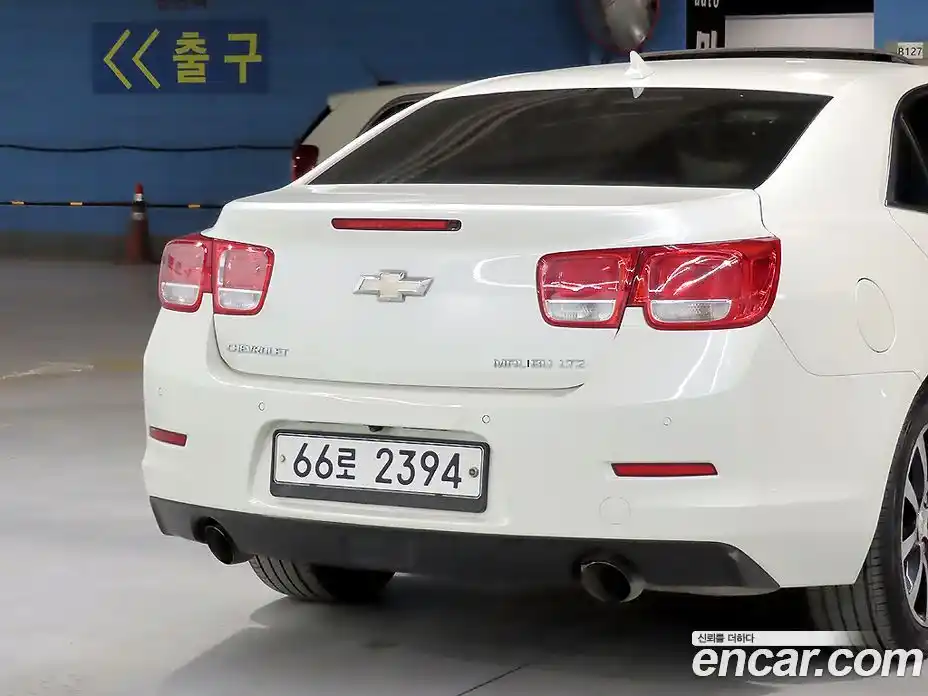 Chevrolet Malibu 2012 2.4 автомат (гидро), фото 16