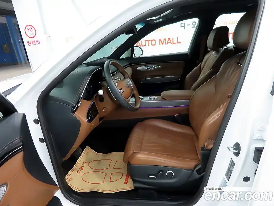 Genesis GV70 2023 2.5 автомат (гидро), фото 6