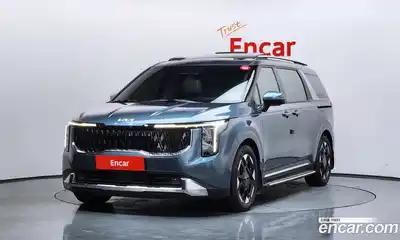Kia Carnival, 2023, 18 944 км