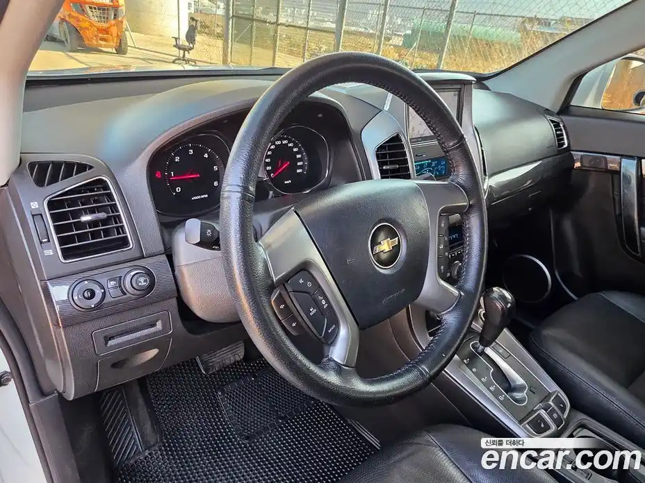 Chevrolet Captiva 2013 2.0 автомат (гидро), фото 9