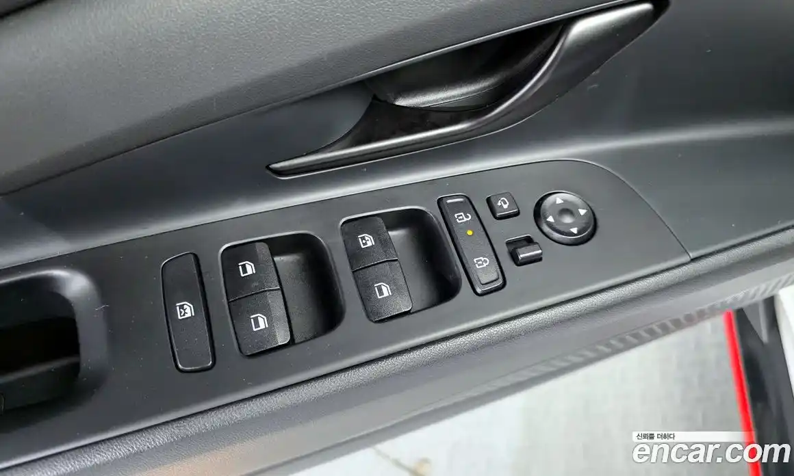 Hyundai Avante 2024 2.0 автомат (гидро), фото 14
