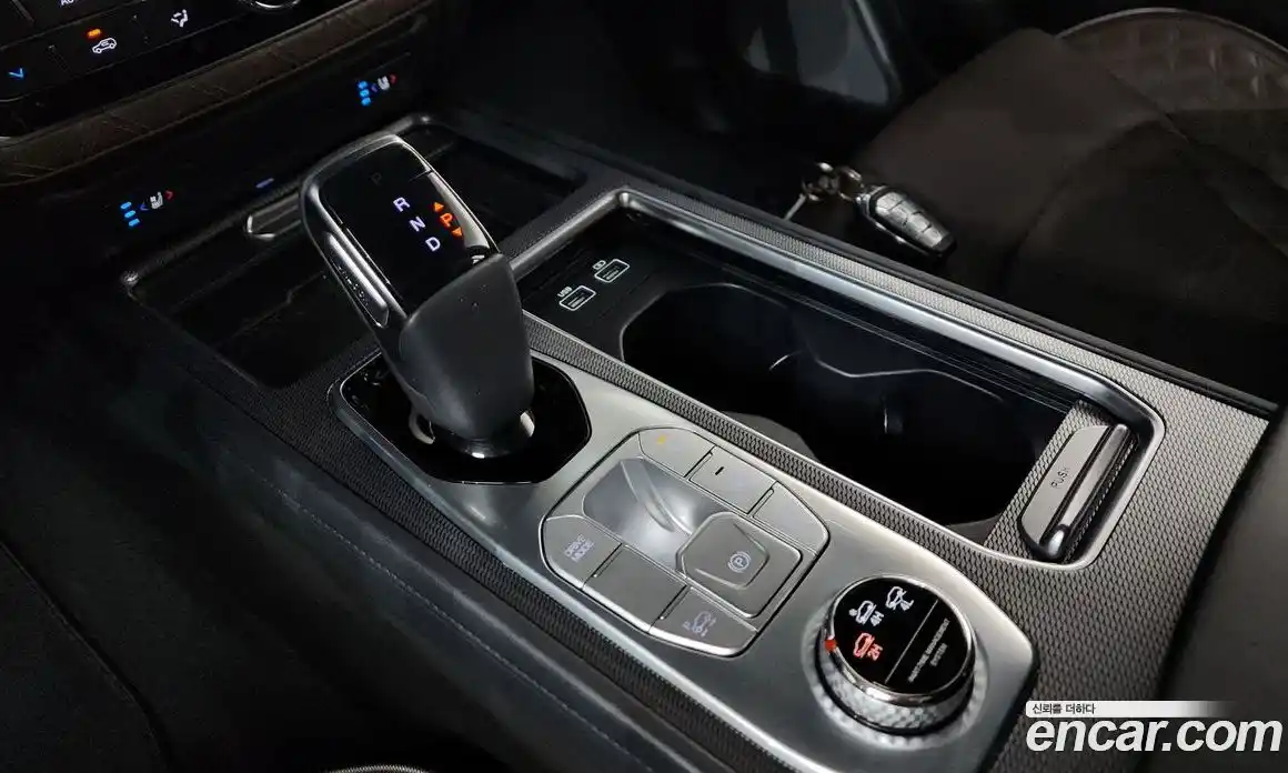 SsangYong Rexton 2023 2.2 автомат (гидро), фото 9