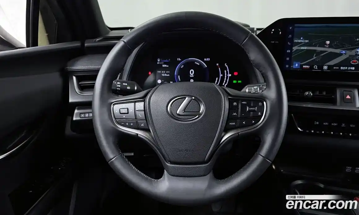 Lexus UX 2025 2.0 гидро, фото 13