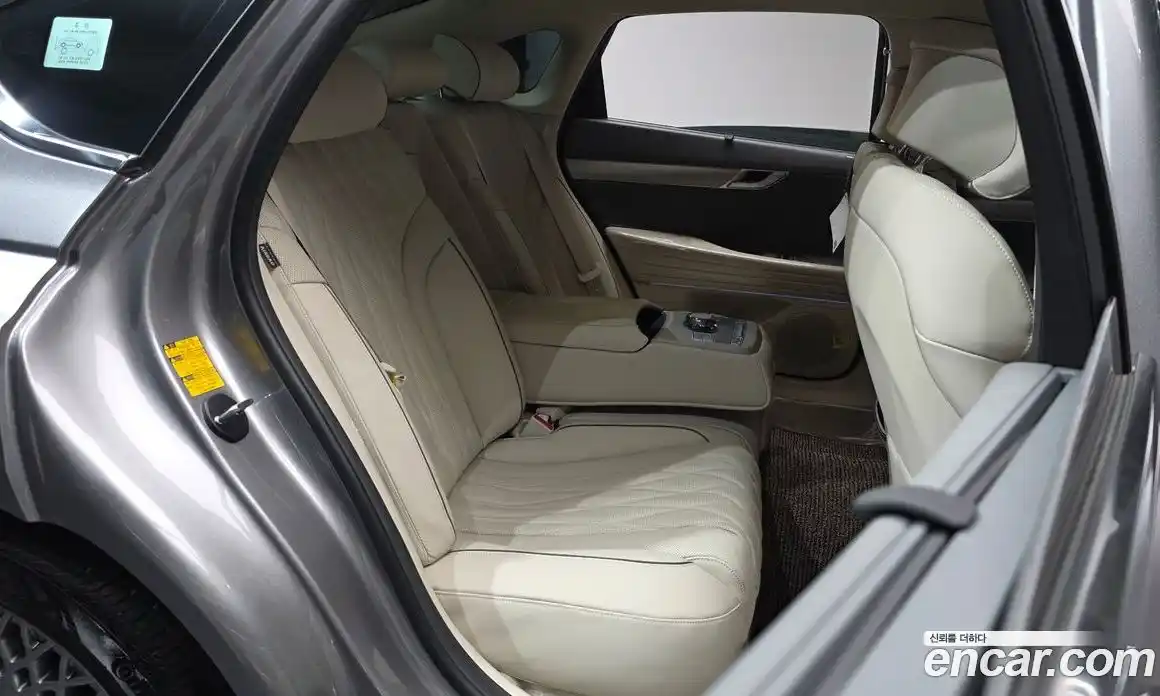Genesis G80 2025 2.5 автомат (гидро), фото 12