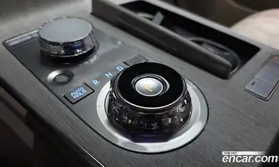 Genesis G80 2025 2.5 автомат (гидро), миниатюра 9