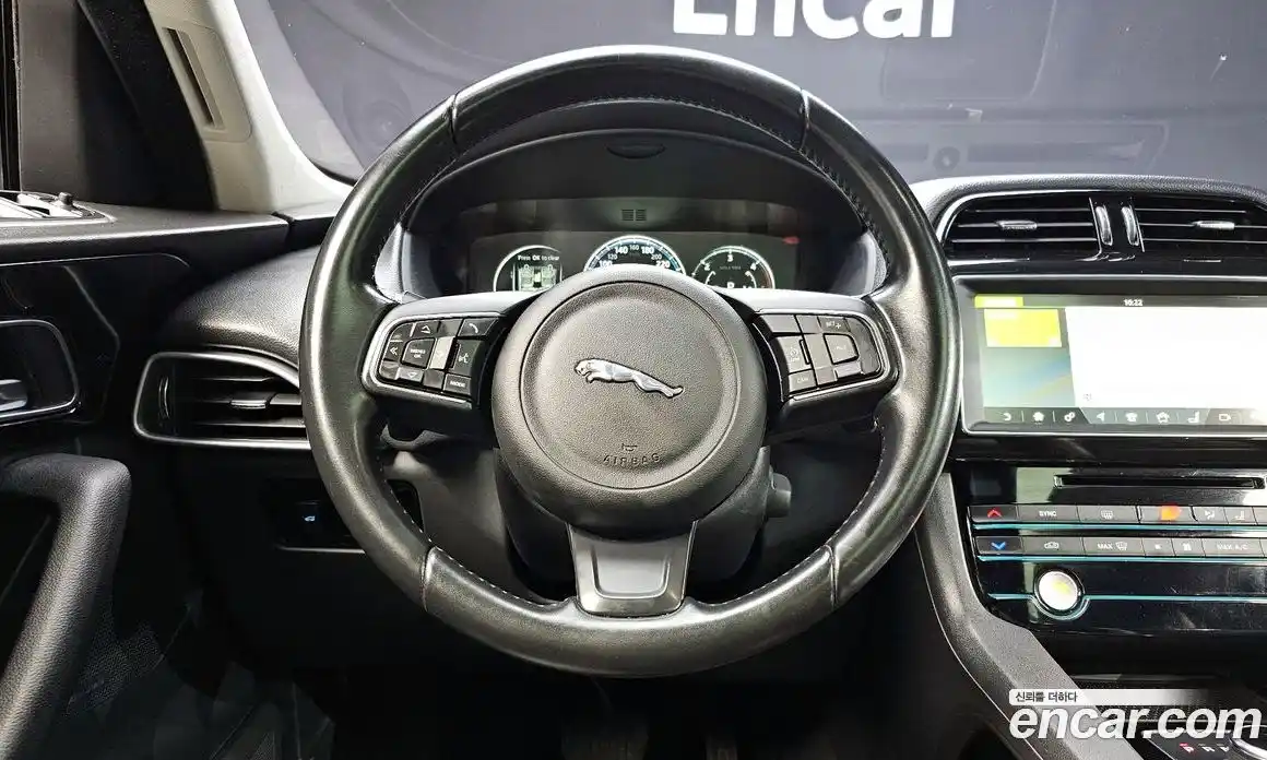 Jaguar F-Pace 2016 2.0 гидро, фото 13