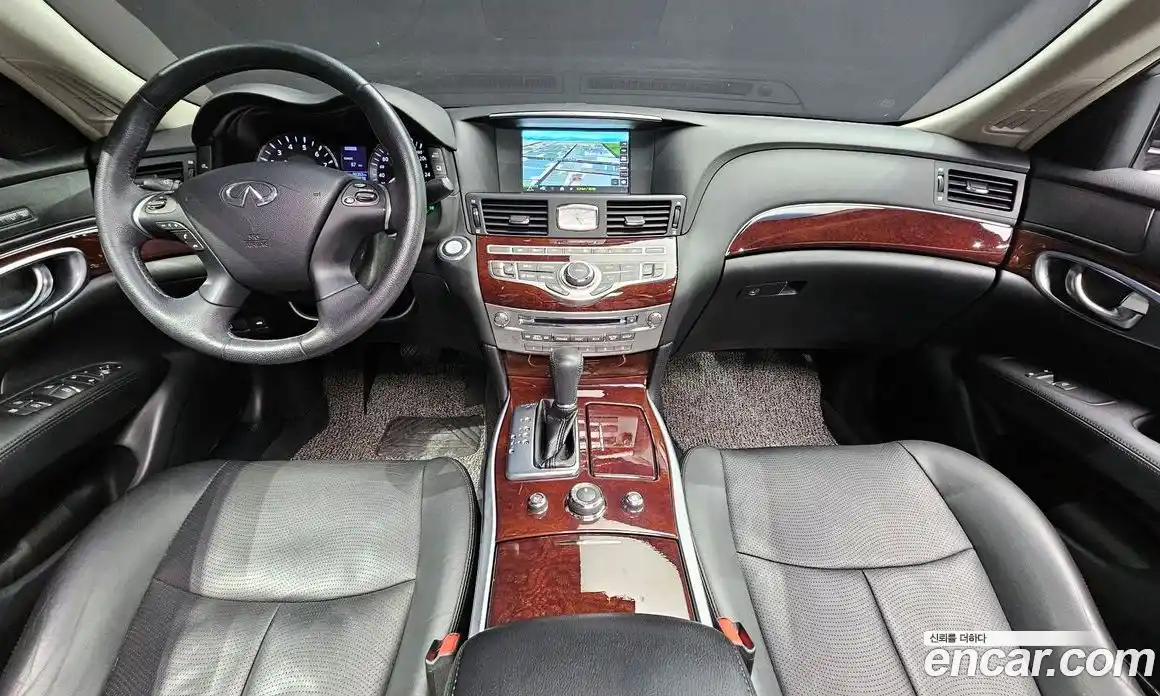 Infiniti Q70 2017 3.7 гидро, фото 7