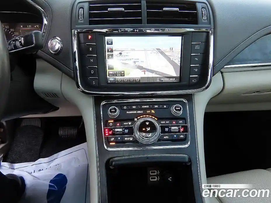 Lincoln Continental 2017 3.0 гидро, фото 12
