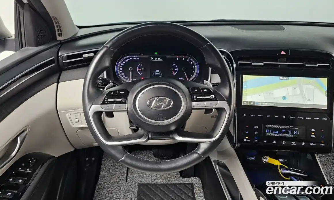 Hyundai Tucson 2022 1.6 автомат (гидро), фото 13