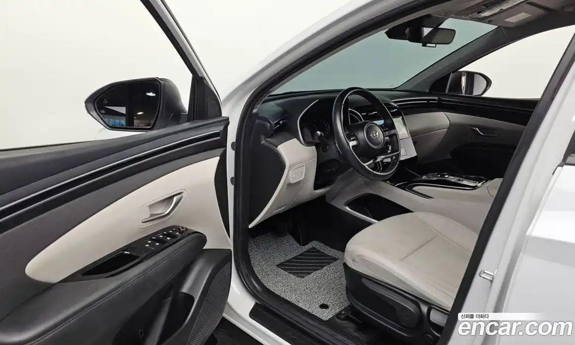 Hyundai Tucson 2022 1.6 автомат (гидро), фото 10