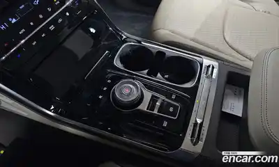 Kia Carnival 2021 2.2 автомат (гидро), миниатюра 9