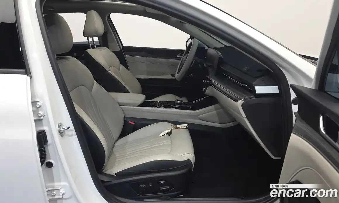 Kia K5 (Optima) 2024 1.6 автомат (гидро), фото 10