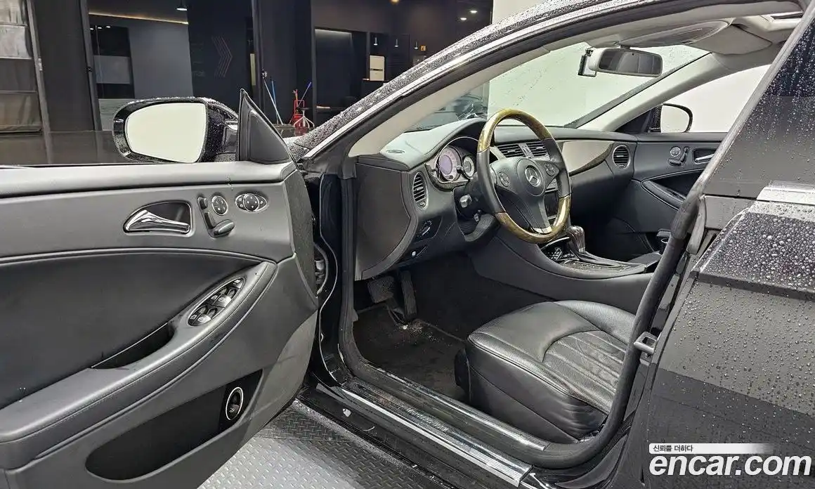 Mercedes-Benz CLS-Class 2009 3.5 гидро, фото 10 Mercedes-Benz CLS-Class 2009 3.5 гидро, фото 10