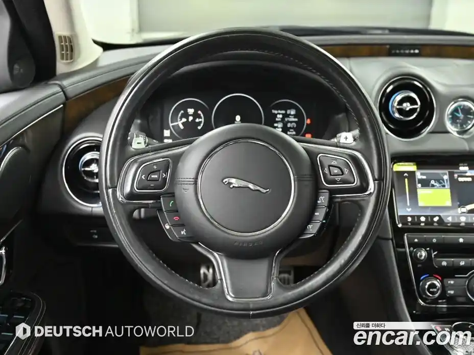 Jaguar XJ 2019 3.0 гидро, фото 13