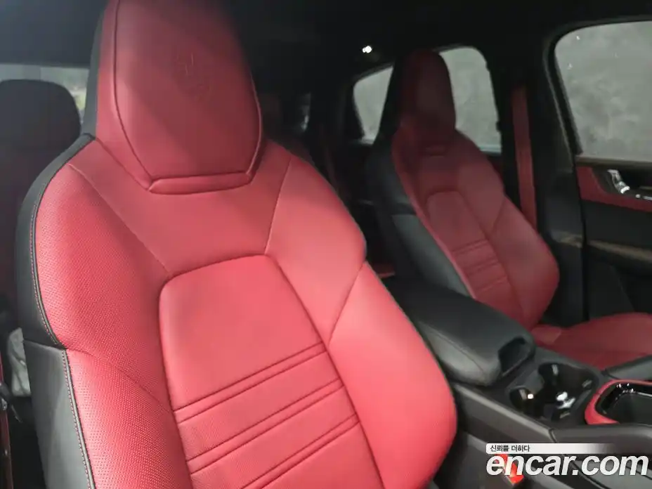 Porsche Cayenne 2025 4.0 автомат (гидро), фото 13