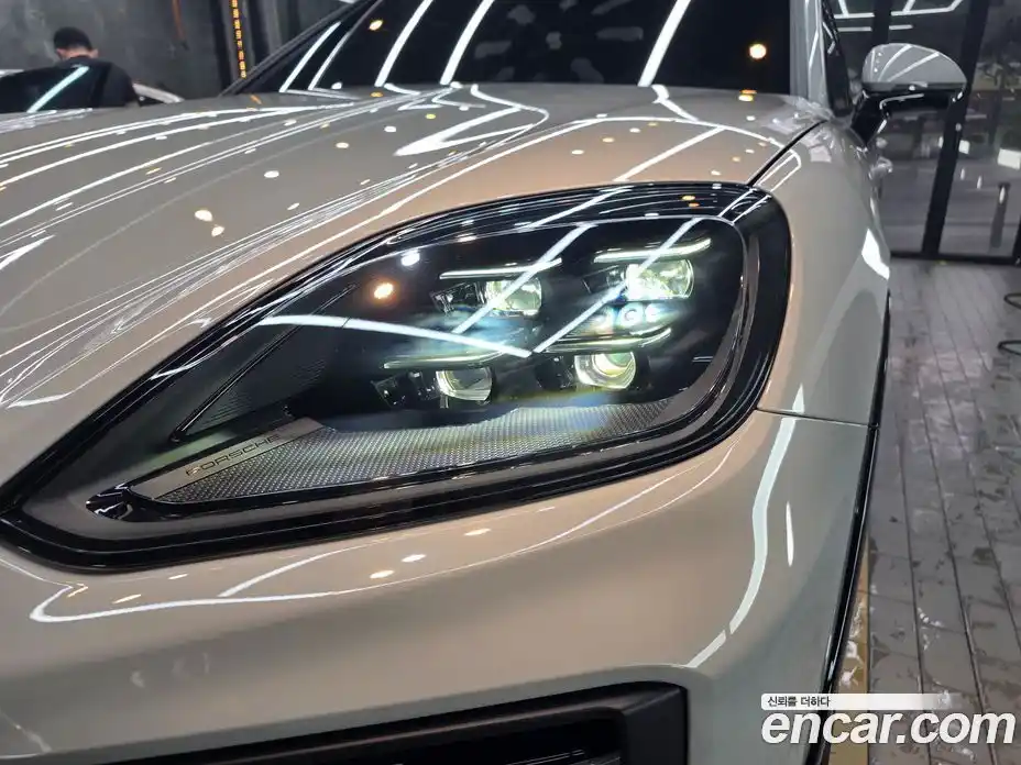 Porsche Cayenne 2025 4.0 автомат (гидро), фото 17