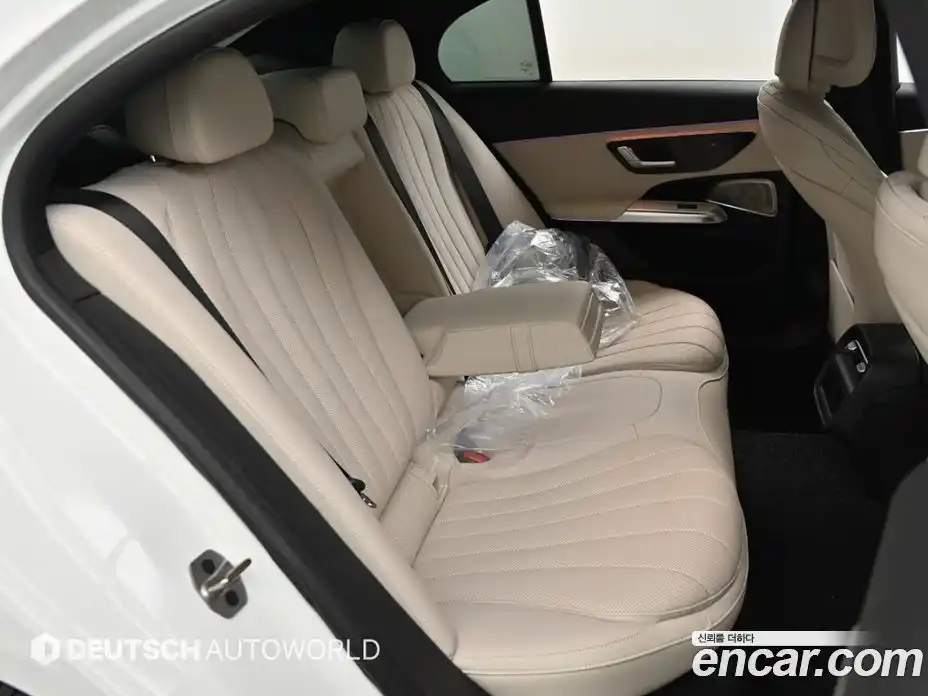 Mercedes-Benz E-Class 2025 2.0 автомат (гидро), фото 13