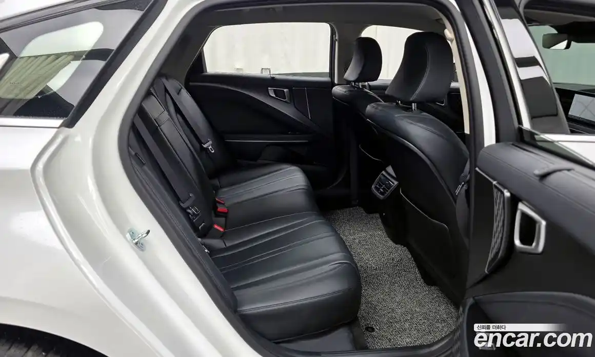Kia K8 2026 2.5 автомат (гидро), фото 12
