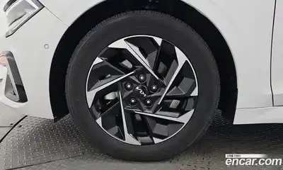 Kia K5 (Optima) 2024 2.0 автомат (гидро), миниатюра 4
