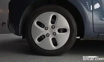 Kia Ray 2025 1.0 автомат (гидро), миниатюра 5