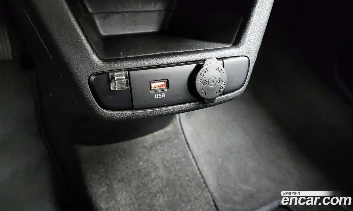 Kia Ray 2022 1.0 автомат (гидро), фото 18