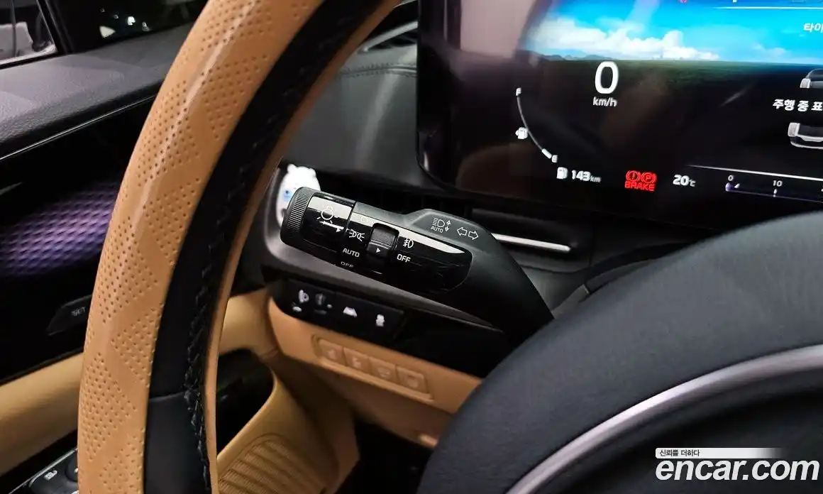 Kia Carnival 2021 2.2 автомат (гидро), фото 28