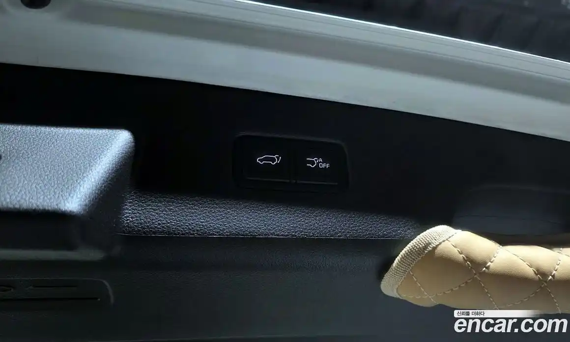Kia Carnival 2021 2.2 автомат (гидро), фото 35