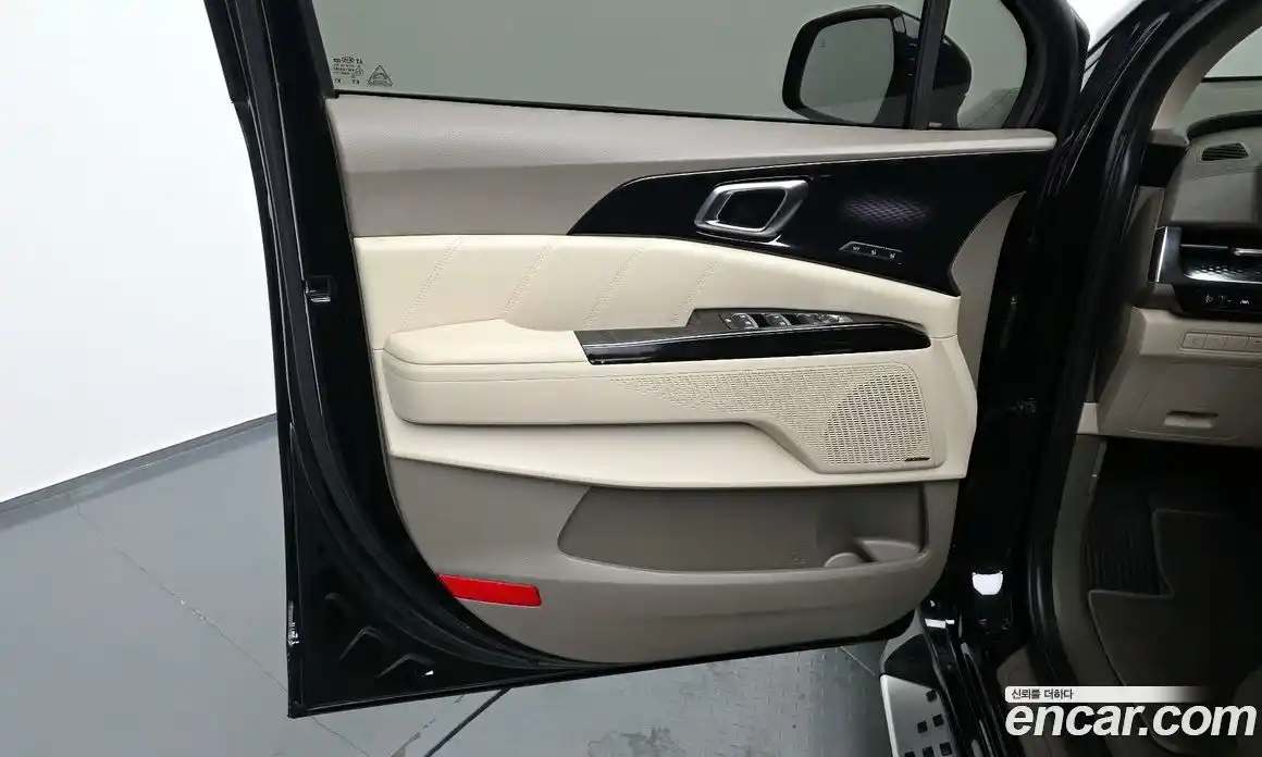 Kia Carnival 2021 2.2 автомат (гидро), фото 14