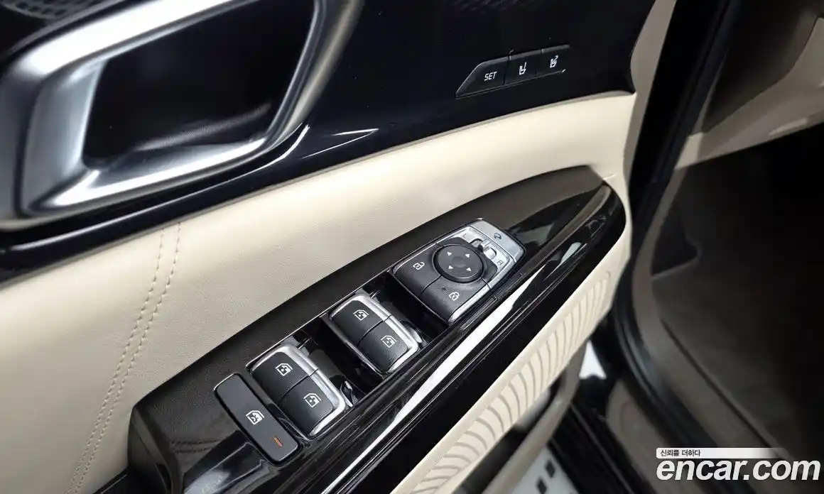 Kia Carnival 2021 2.2 автомат (гидро), фото 29