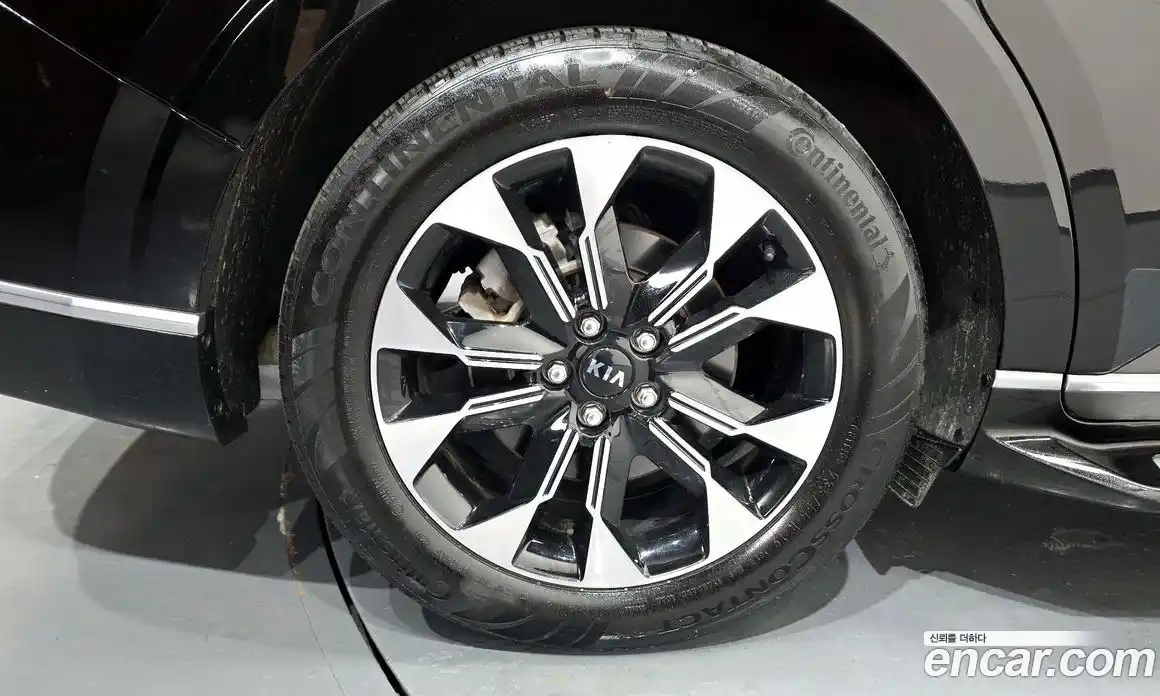 Kia Carnival 2021 2.2 автомат (гидро), фото 5