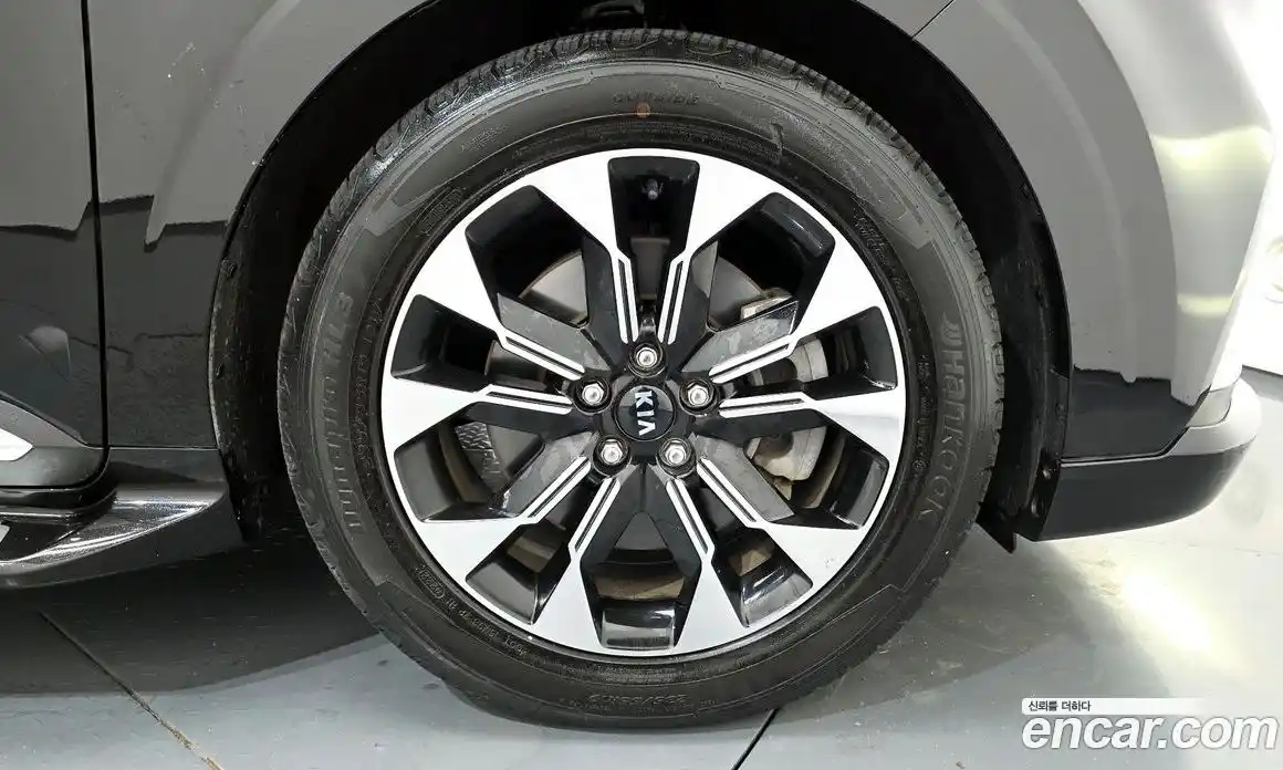 Kia Carnival 2021 2.2 автомат (гидро), фото 7