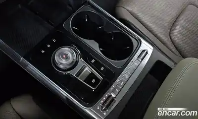 Kia Carnival 2024 1.6 автомат (гидро), миниатюра 12
