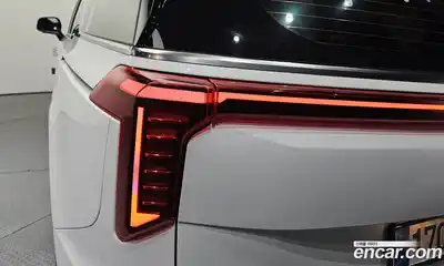 Kia Carnival 2024 1.6 автомат (гидро), миниатюра 9