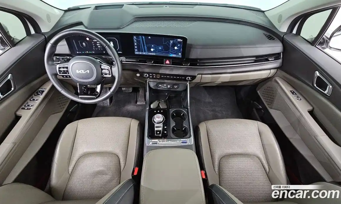 Kia Carnival 2024 1.6 автомат (гидро), фото 10