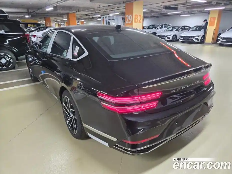 Genesis G80 2026 2.5 автомат (гидро), фото 6