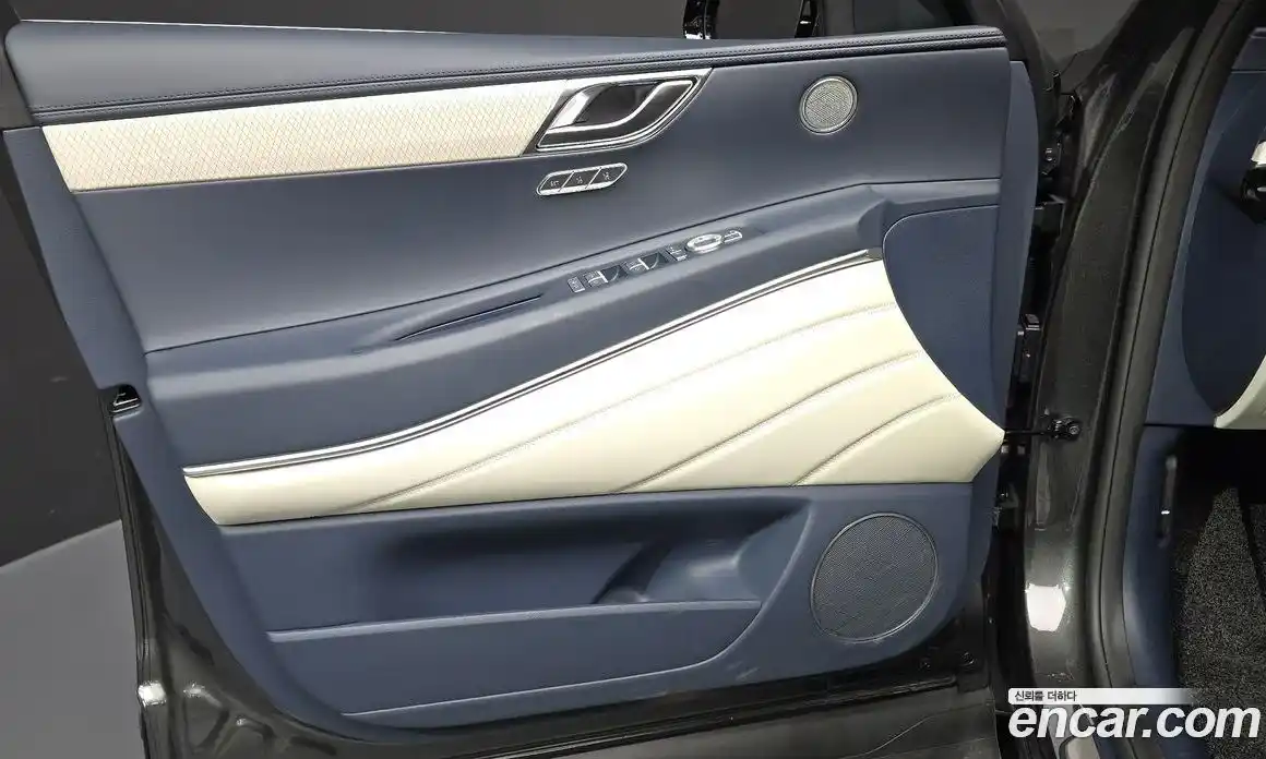 Genesis GV80 2025 2.5 автомат (гидро), фото 14