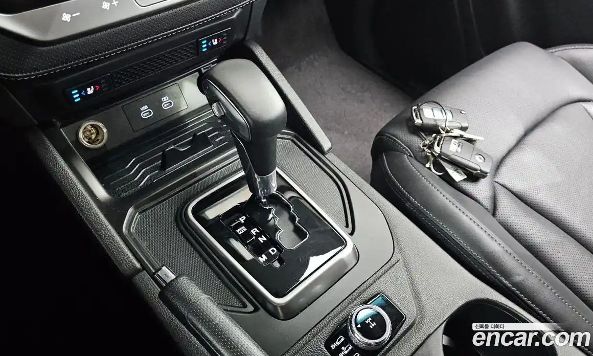 SsangYong Rexton 2023 2.2 автомат (гидро), фото 9