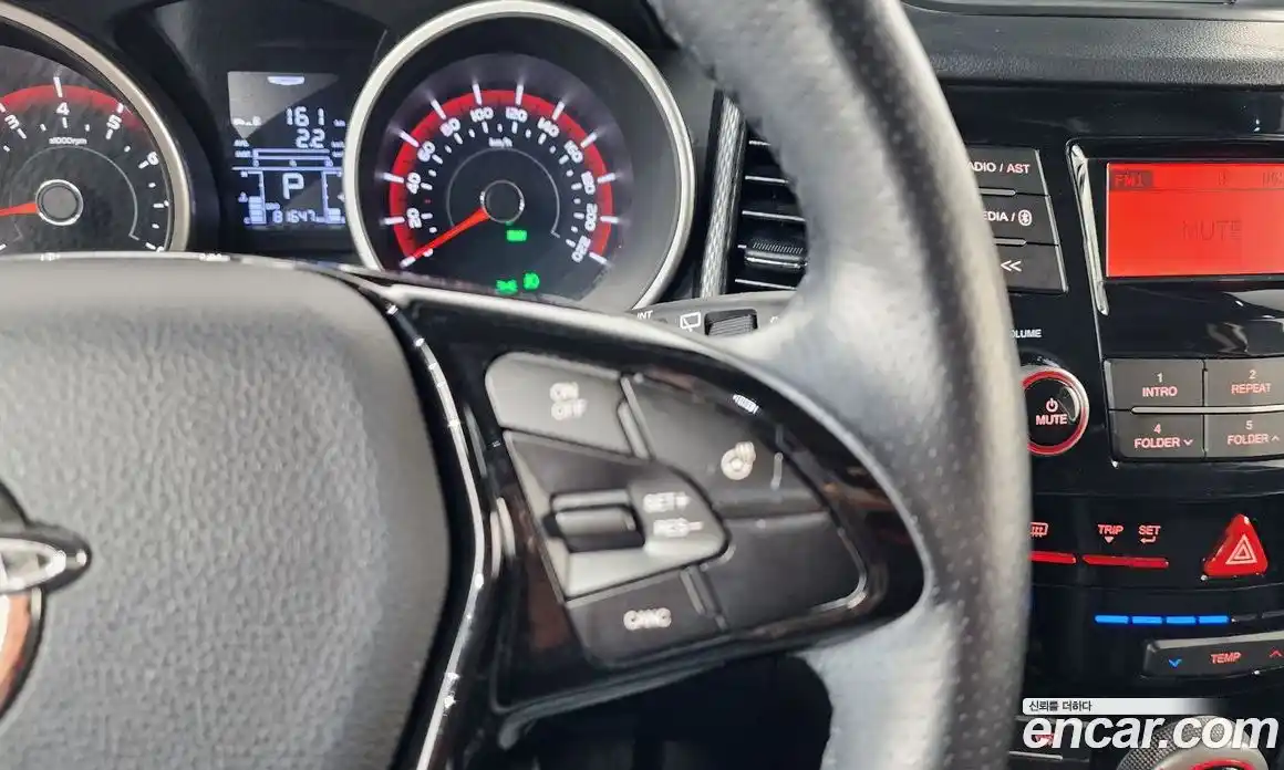 SsangYong TIBOLI 2016 1.6 автомат (гидро), фото 16