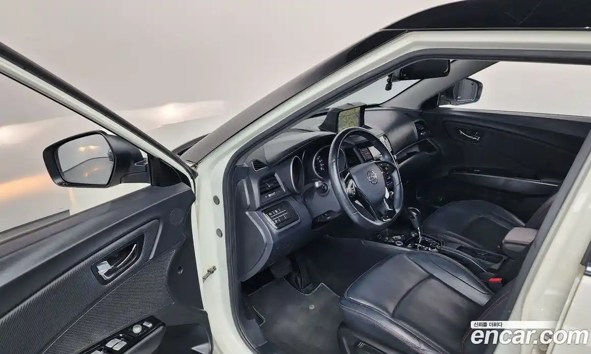 SsangYong TIBOLI 2016 1.6 автомат (гидро), фото 10
