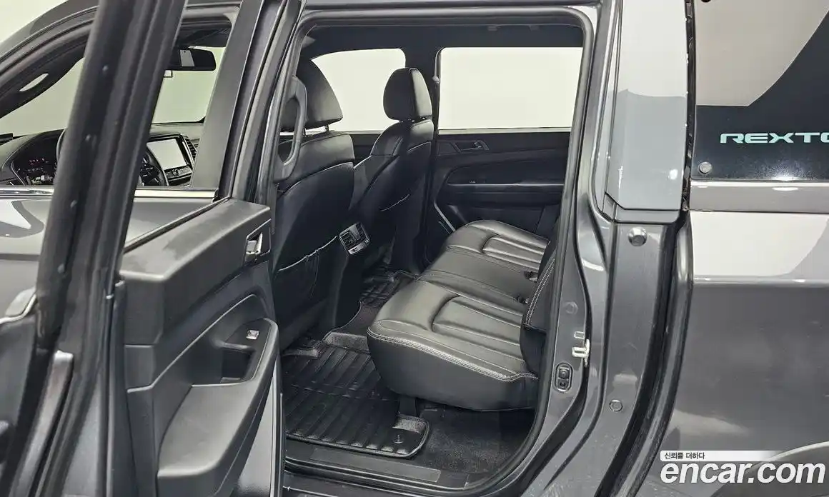 SsangYong Rexton 2021 2.2 автомат (гидро), фото 12