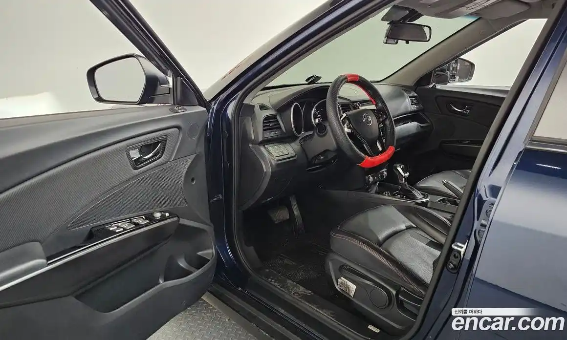 SsangYong TIBOLI 2019 1.6 автомат (гидро), фото 13