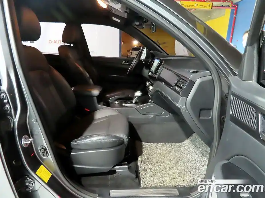 SsangYong Rexton 2019 2.2 автомат (гидро), фото 11