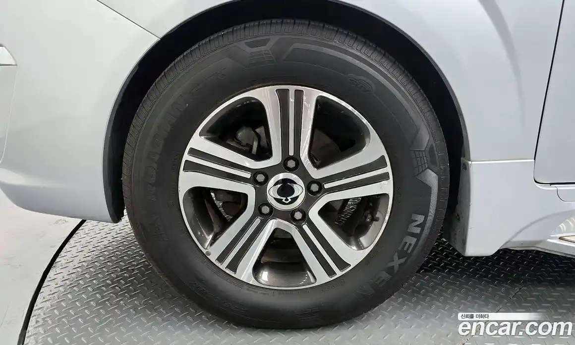 SsangYong Korando 2014 2.0 автомат (гидро), фото 5