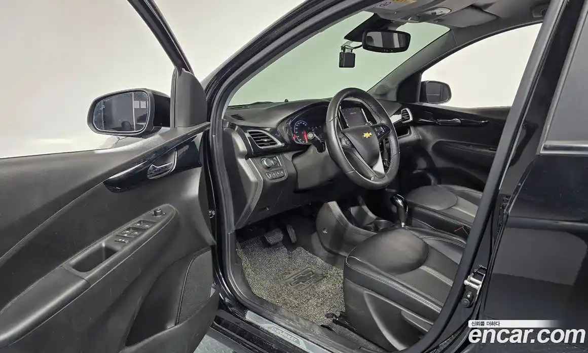 Chevrolet Spark 2018 1.0 автомат (гидро), фото 13