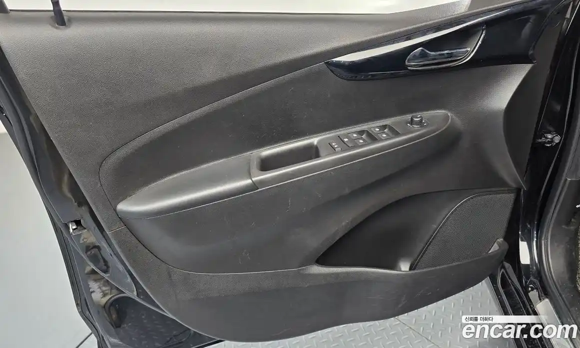 Chevrolet Spark 2018 1.0 автомат (гидро), фото 14
