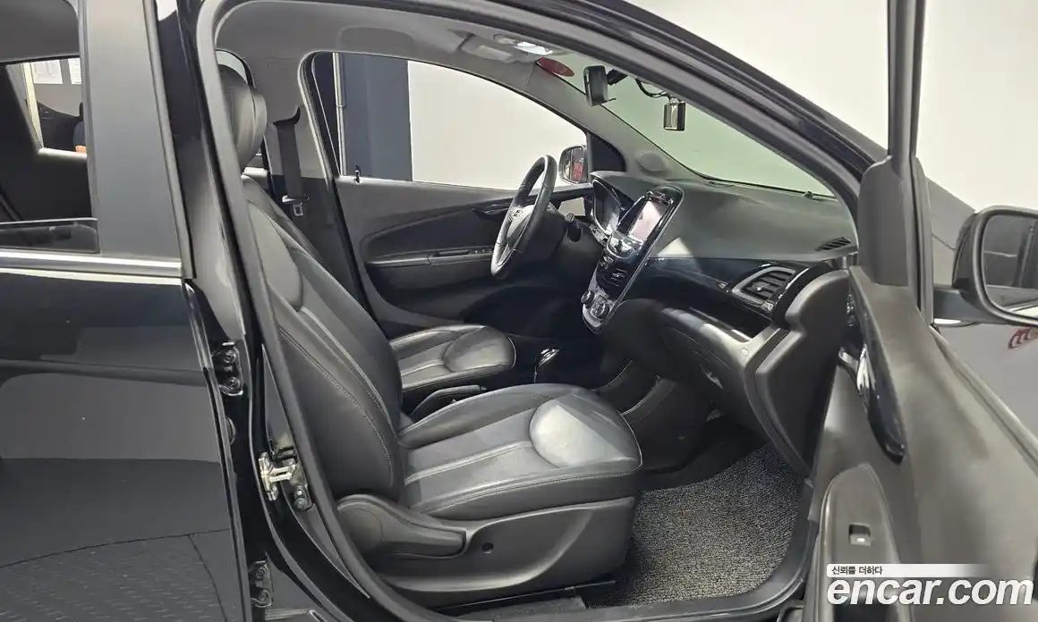 Chevrolet Spark 2018 1.0 автомат (гидро), фото 16