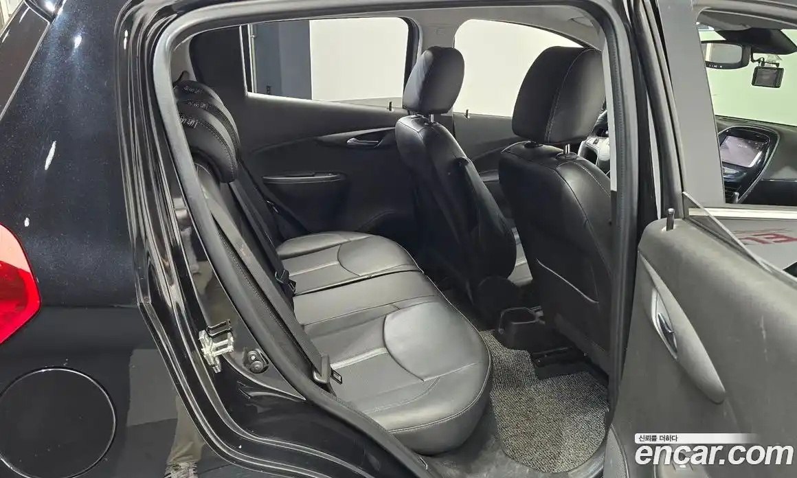 Chevrolet Spark 2018 1.0 автомат (гидро), фото 17