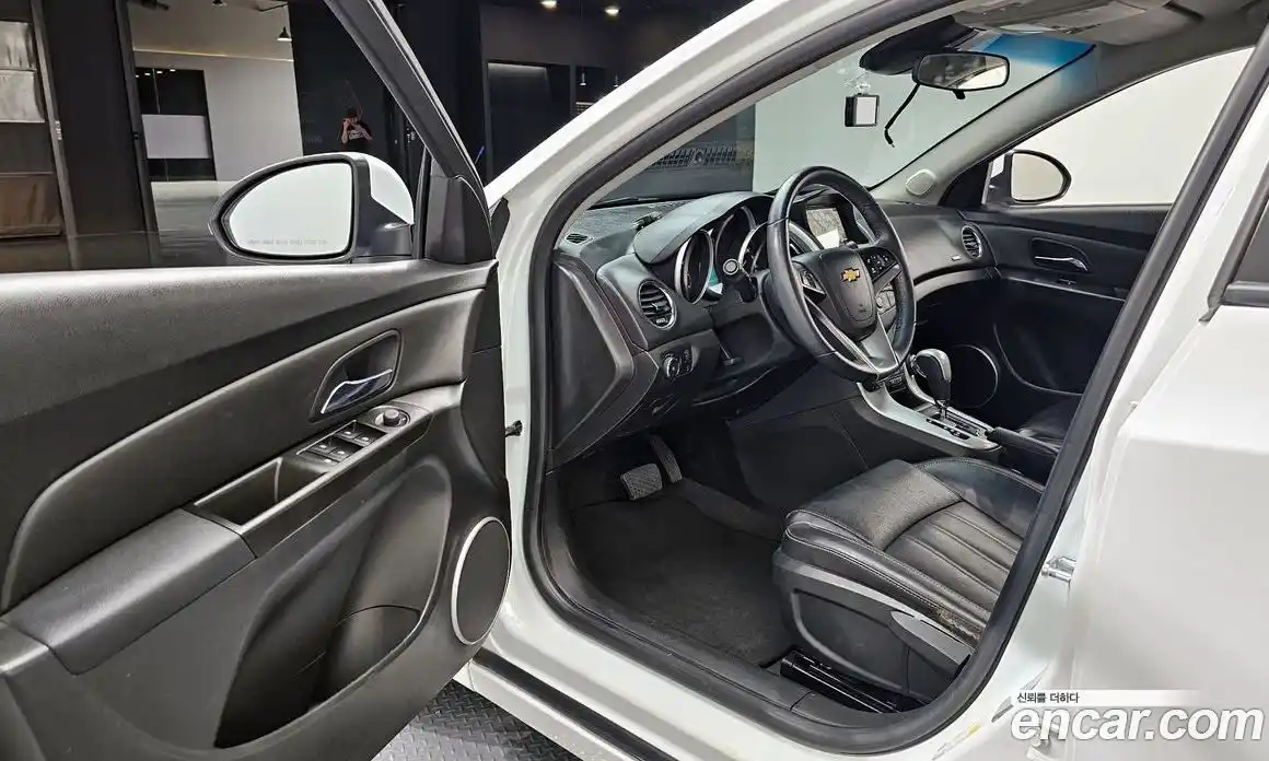 Chevrolet Cruze 2014 1.4 автомат (гидро), фото 13